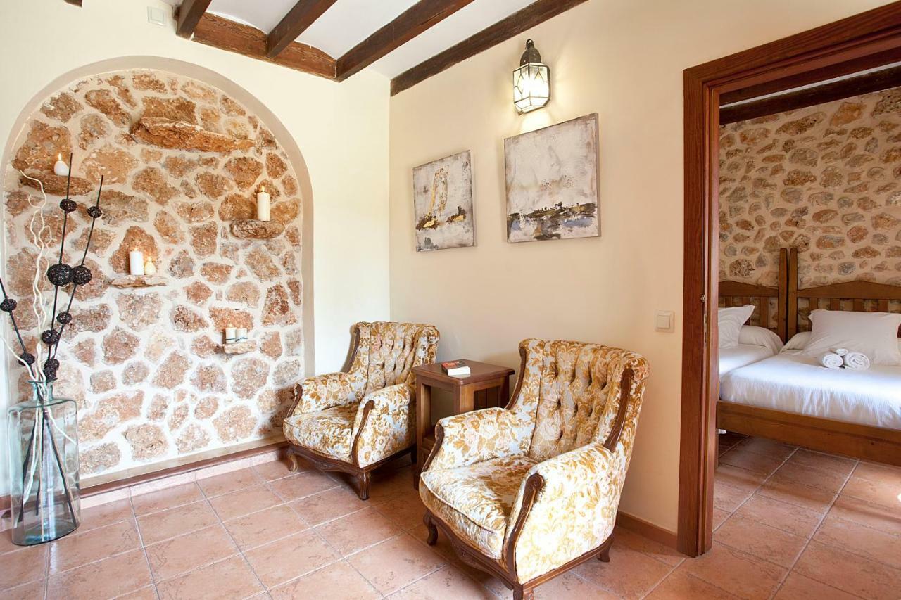 Agroturismo Es Quatre Cantons Бинисалем Екстериор снимка
